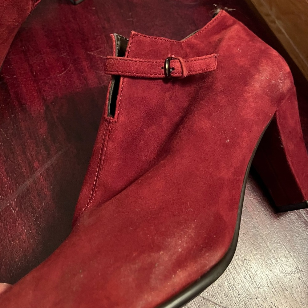 Aerosolws burgundy ankle boots.